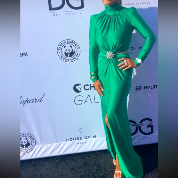 Paco Rabanne Dresses & Skirts - Paco Rabanne Long Sleeve Maxi Dress Emerald Green- Size 36. Worn once.